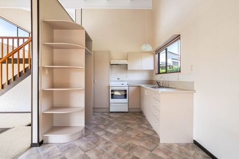 Photo of property in 104 Titiro Place, Onemana, Whangamata, 3691