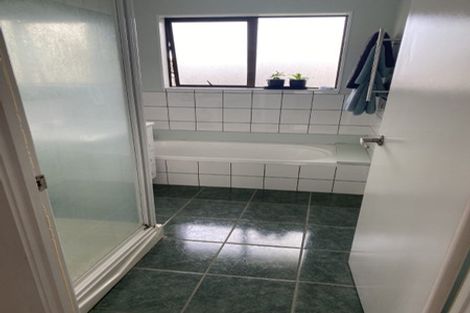 Photo of property in 15 South Avenue, Kaukapakapa, 0871