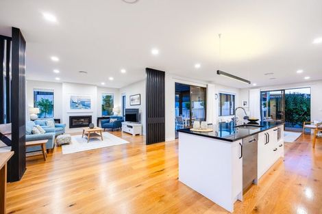 Photo of property in 3 Keel Street, Long Bay, Auckland, 0630