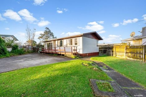 Photo of property in 33 Tairere Crescent, Rosehill, Papakura, 2113