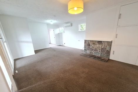 Photo of property in 99 Avonhead Road, Avonhead, Christchurch, 8042