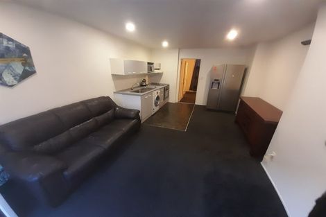 Photo of property in 2b/66 Mount Eden Road, Mount Eden, Auckland, 1024