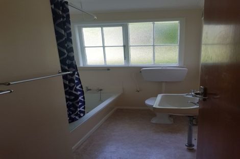 Photo of property in 72 Duthie Street, Karori, Wellington, 6012