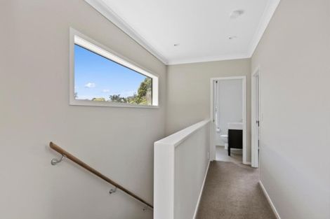 Photo of property in 46a Parkvale Road, Karori, Wellington, 6012