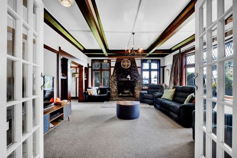 Photo of property in 21 Dives Avenue, Hawera, 4610