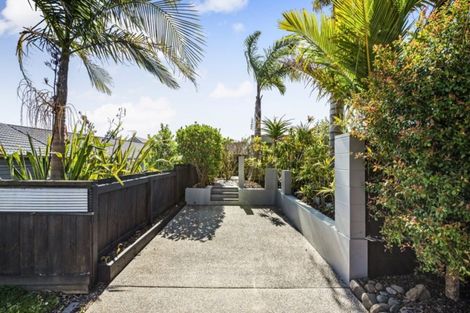 Photo of property in 1/7 Pinero Place, Bucklands Beach, Auckland, 2014