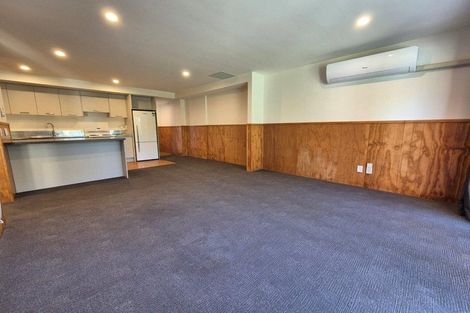 Photo of property in 15 Athol Terrace, Upper Riccarton, Christchurch, 8041
