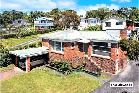 Photo of property in 1/37 South Lynn Road, Titirangi, Auckland, 0604