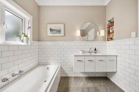 Photo of property in 46a Argentine Avenue, Miramar, Wellington, 6022