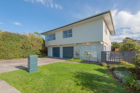 Photo of property in 25 Cranwell Street, Churton Park, Wellington, 6037