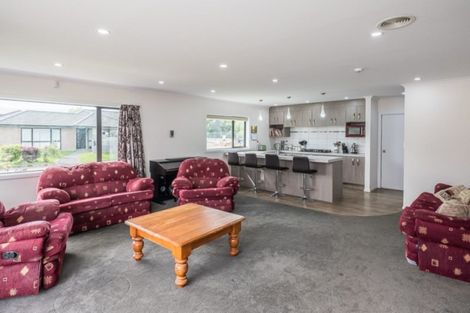 Photo of property in 14 Dal Din Drive, Otaki, 5512