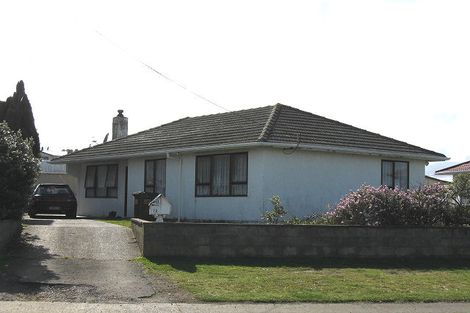 Photo of property in 72 Matai Street, Castlecliff, Whanganui, 4501