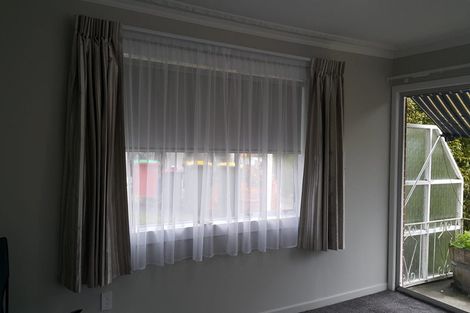 Photo of property in 1/15 Kayeleen Place, Cockle Bay, Auckland, 2014