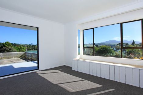Photo of property in 23 Point Street, Raglan, 3225
