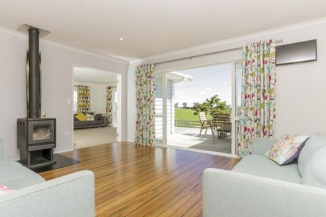 Photo of property in 59 Top Road, Dairy Flat, Albany, 0792