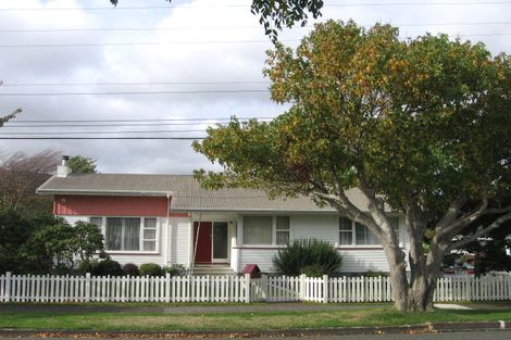 Photo of property in 14 Foster Street, Taita, Lower Hutt, 5011