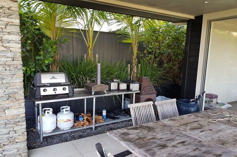 Photo of property in 57a Norwood Road, Bayswater, Auckland, 0622
