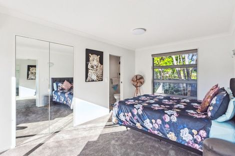 Photo of property in 185 Te Moana Road, Waikanae, 5036