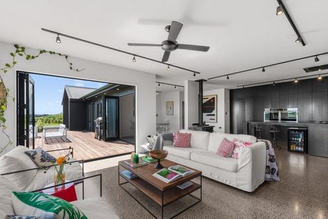 Photo of property in 1031 Lake Ferry Road, Dyerville, Martinborough, 5781