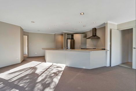 Photo of property in 40 Montague Grove, Stratford, 4332