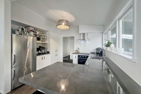 Photo of property in 15 Langley Avenue, Milson, Palmerston North, 4414