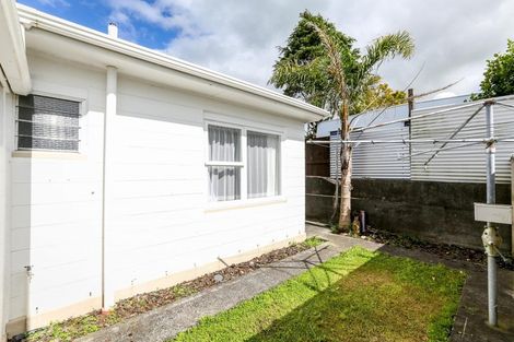 Photo of property in 33/4 Maire Street, Inglewood, 4330
