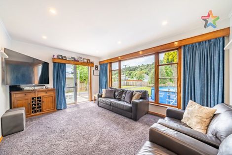 Photo of property in 36 Horoeka Street, Stokes Valley, Lower Hutt, 5019