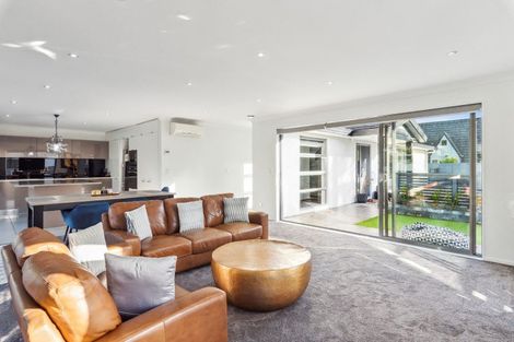 Photo of property in 185 Te Moana Road, Waikanae, 5036