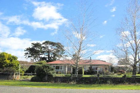 Photo of property in 15 Charlotte Street, Takapau, 4203