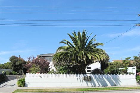 Photo of property in 17 Mountain View Road, Glenwood, Timaru, 7910