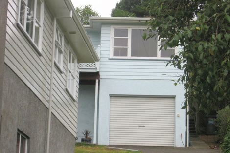 Photo of property in 14a Tawa Terrace, Tawa, Wellington, 5028