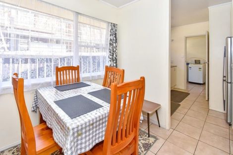 Photo of property in 2/75 Kolmar Road, Papatoetoe, Auckland, 2025
