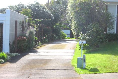 Photo of property in 4 Melissa Place, Farm Cove, Auckland, 2012