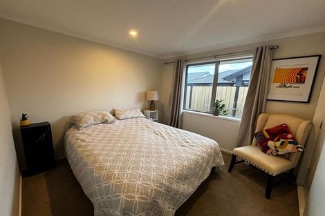 Photo of property in 17 Waitaha Place, Bell Block, New Plymouth, 4312