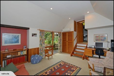 Photo of property in 111 Pinehaven Road, Pinehaven, Upper Hutt, 5019