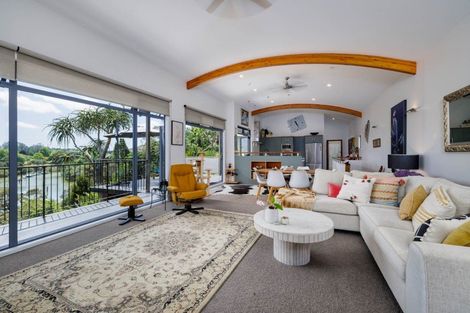 Photo of property in 22 Riverview Road, Kerikeri, 0230