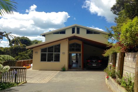 Photo of property in 33 Ward Drive, Opua, 0200
