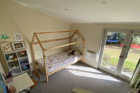 Photo of property in 66 Paragon Avenue, Beach Haven, Auckland, 0626