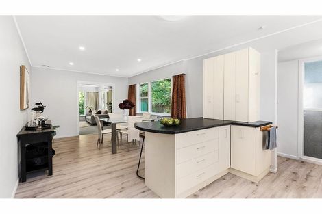 Photo of property in 56 Lincoln Avenue, Tawa, Wellington, 5028