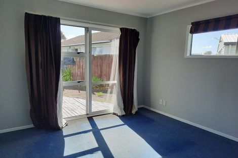Photo of property in 62 Burundi Avenue, Clendon Park, Auckland, 2103