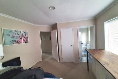 Photo of property in 191c Hill Road, Manurewa, Auckland, 2105