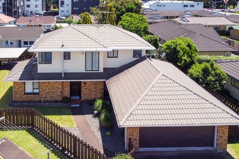 Photo of property in 1/1 Nelson Street, Papakura, 2110