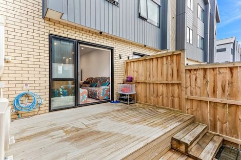 Photo of property in 10/36 Westgate Drive, Westgate, Auckland, 0614