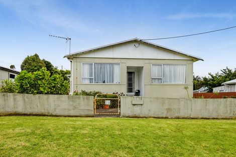 Photo of property in 24 Dorset Street, Patea, 4520