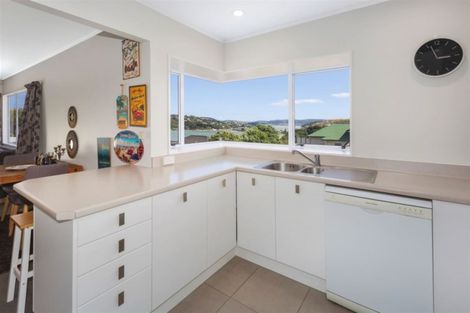 Photo of property in 2 Saint Ives Drive, Camborne, Porirua, 5026