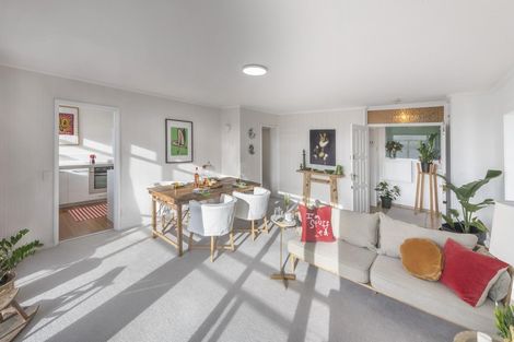 Photo of property in Dorchester Apartments, 144 Oriental Parade, Oriental Bay, Wellington, 6011