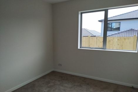 Photo of property in 73 Drumbuoy Drive, Flat Bush, Auckland, 2019