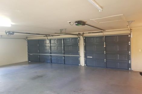 Photo of property in 43 Te Wharau Drive, Greenhithe, Auckland, 0632