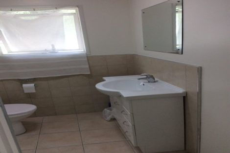 Photo of property in 17 Sapphire Place, Bayview, Auckland, 0629