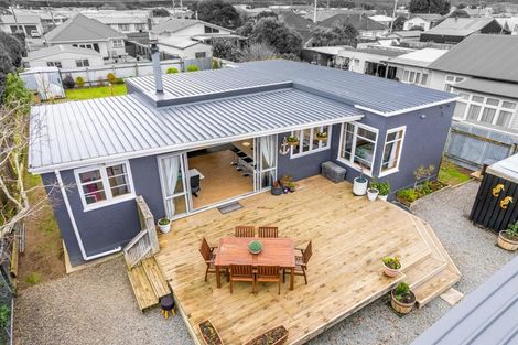 Photo of property in 15 Ararino Street, Trentham, Upper Hutt, 5018